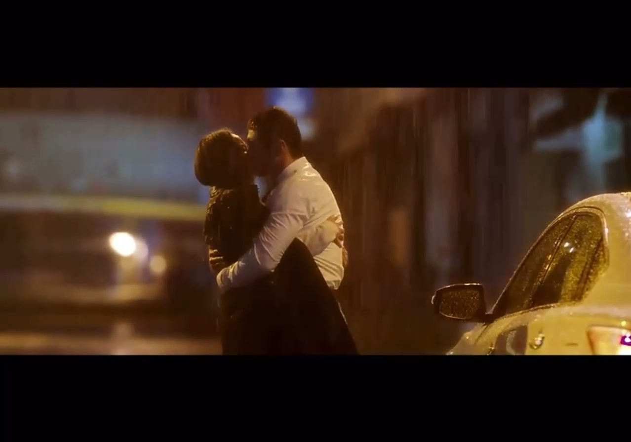 杨幂&黄晓明超谷欠吻戏!