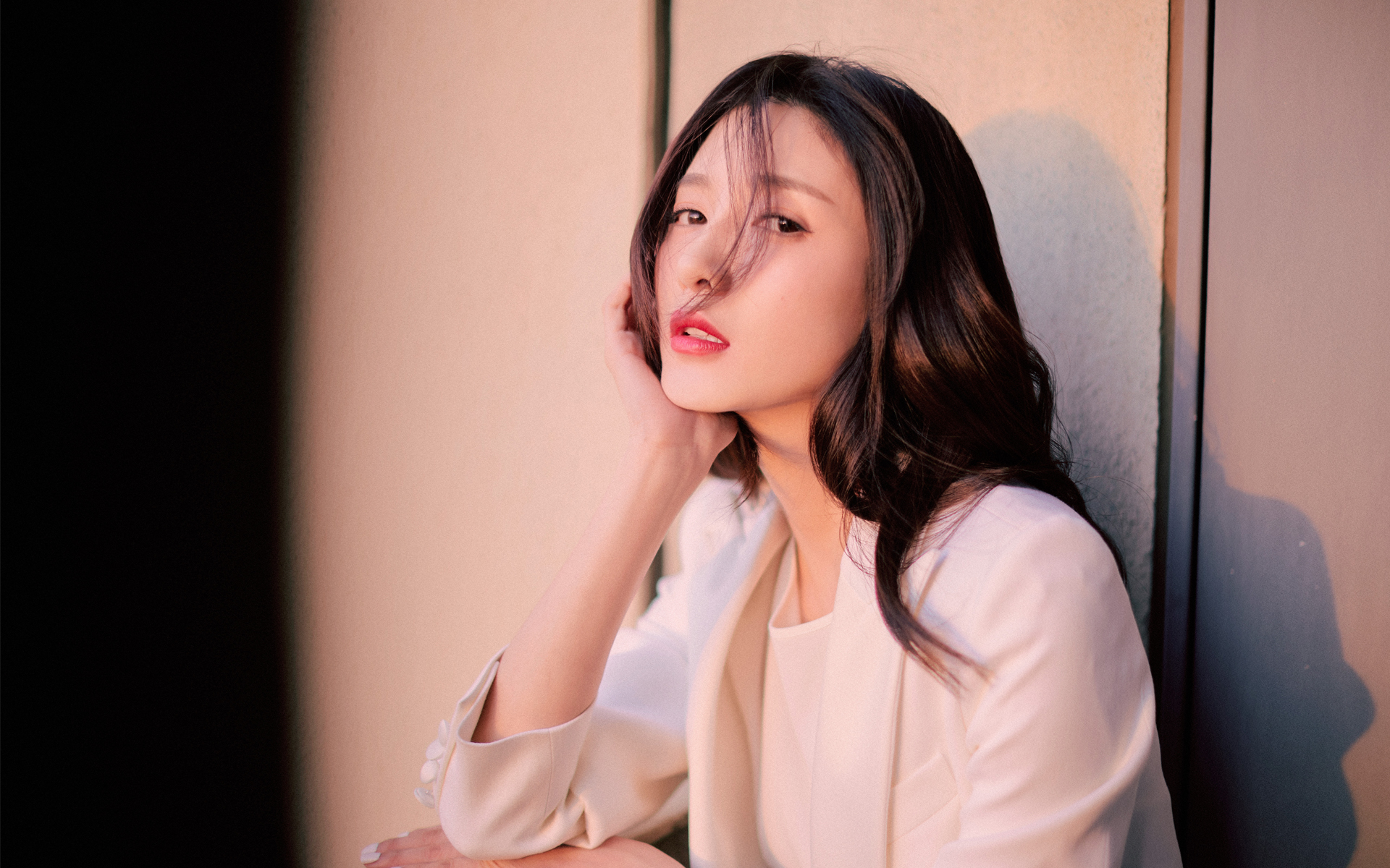 江疏影魅力写真高清桌面壁纸