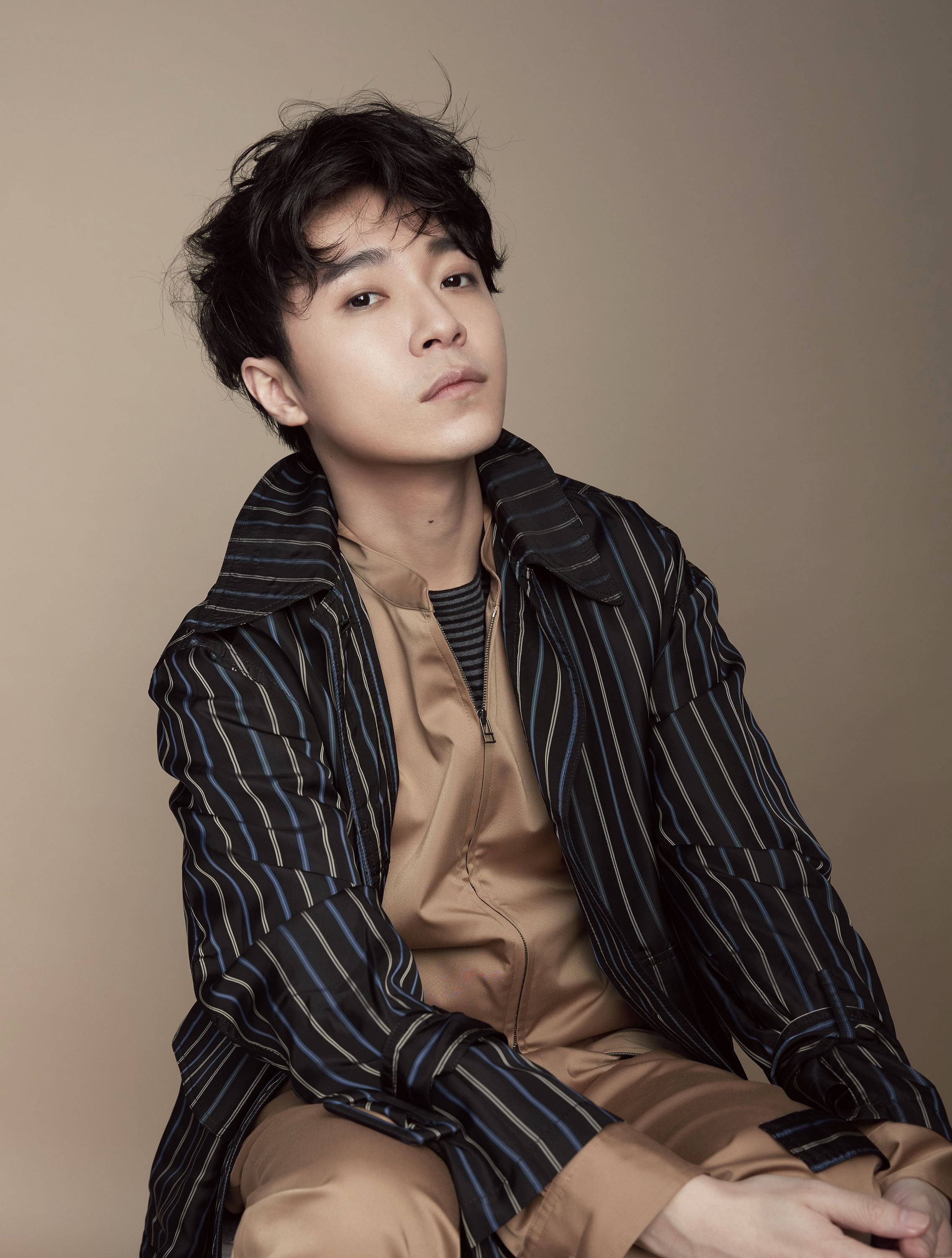 吴青峰恋情曝光?网友:我宠了这么多年的宝藏男孩藏不住了?