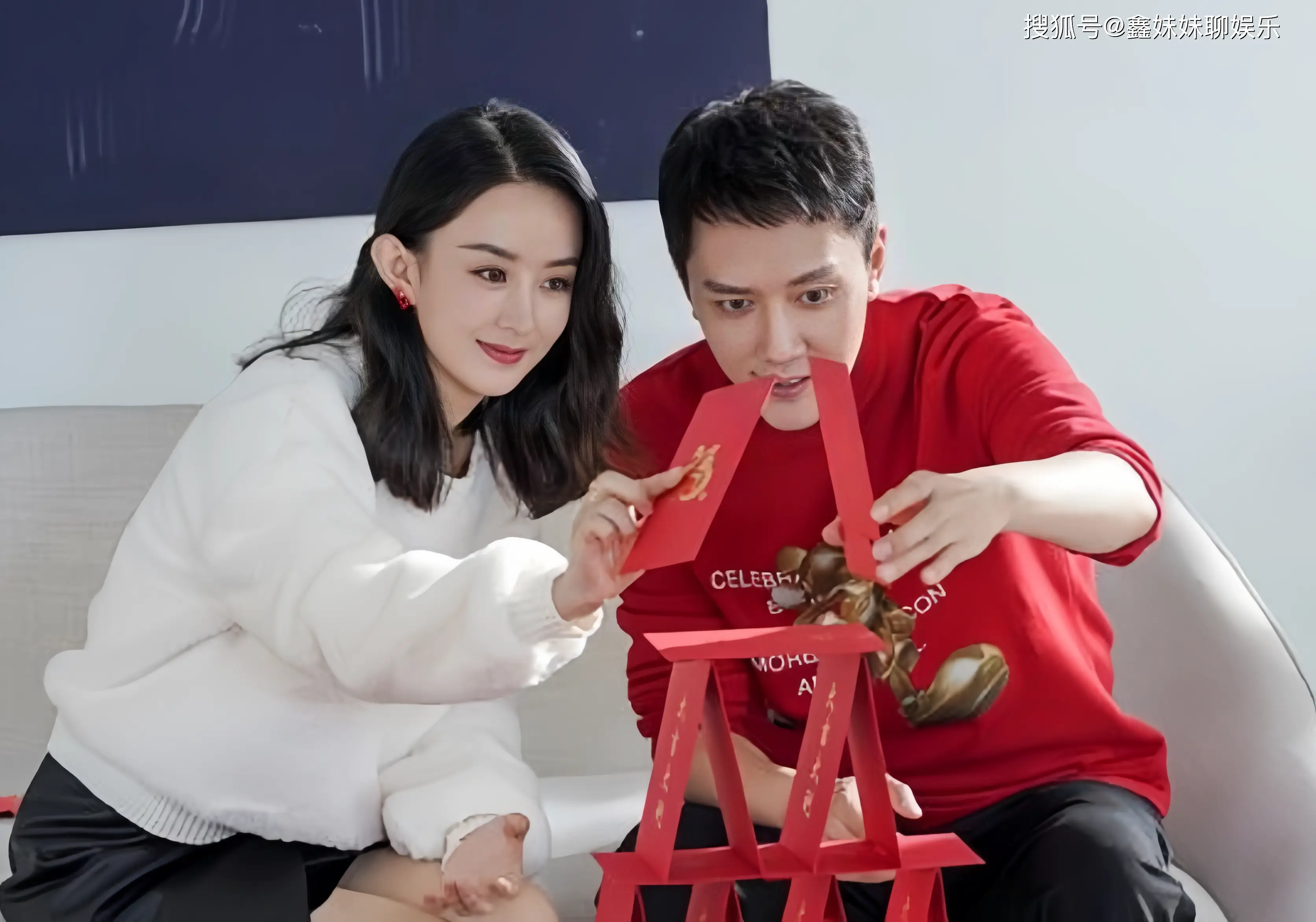 赵丽颖大肚子现身,冯绍峰专程陪伴疑似怀孕!_消息_孩子_家庭