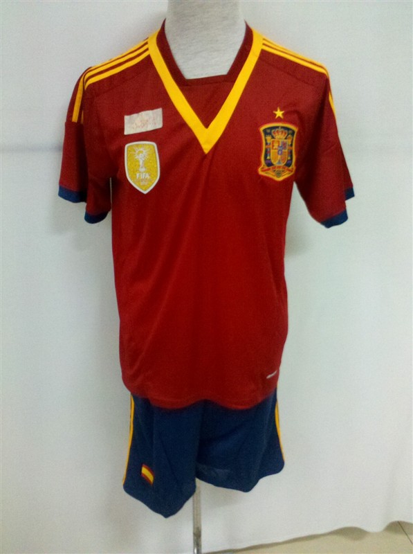 西班牙国家队2013联合会杯主场球衣