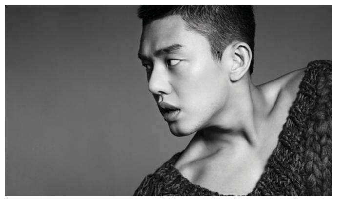 公开承认出柜5大男星刘亚仁炎亚纶上榜最后一位至今无人黑