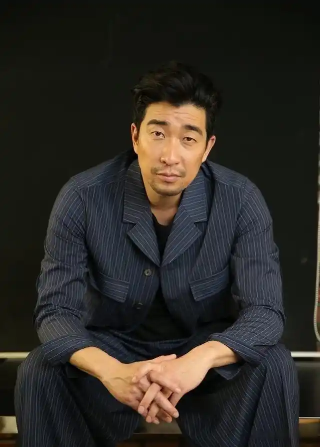 王千源:娶圈外老婆,从无到有,如今一家三口其乐融融,幸福美满