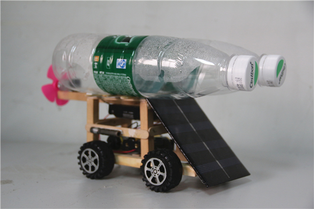 淮外科技节:科技小制作活动和科技模型制作活动优秀作品