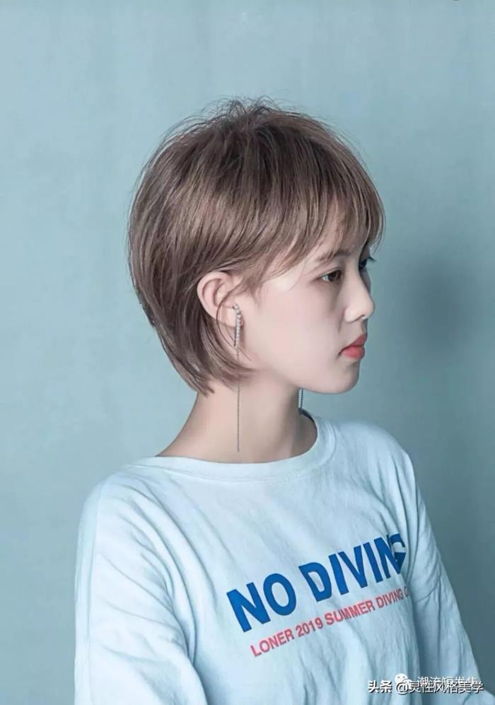 短发图片女2020最新款(2020最新干净利落短发)_可可情感网