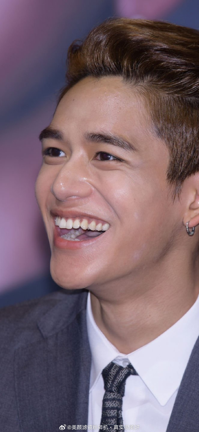 黄旭熙怎么又出道了