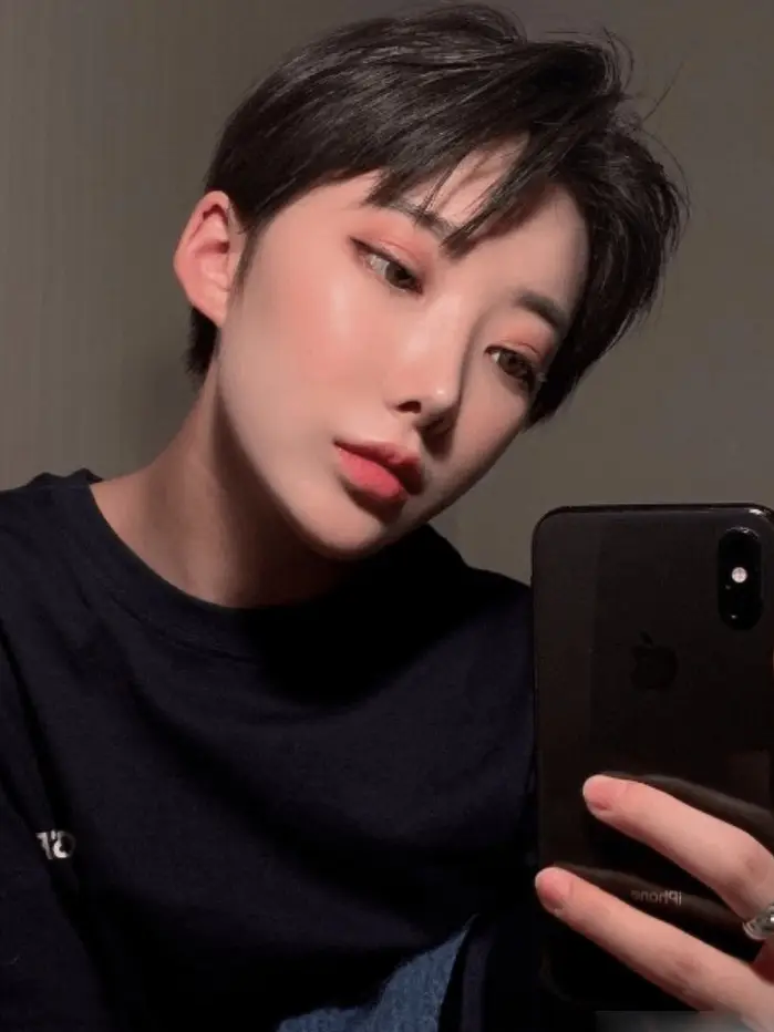 下面这组超a女生短发发型肯定喜欢