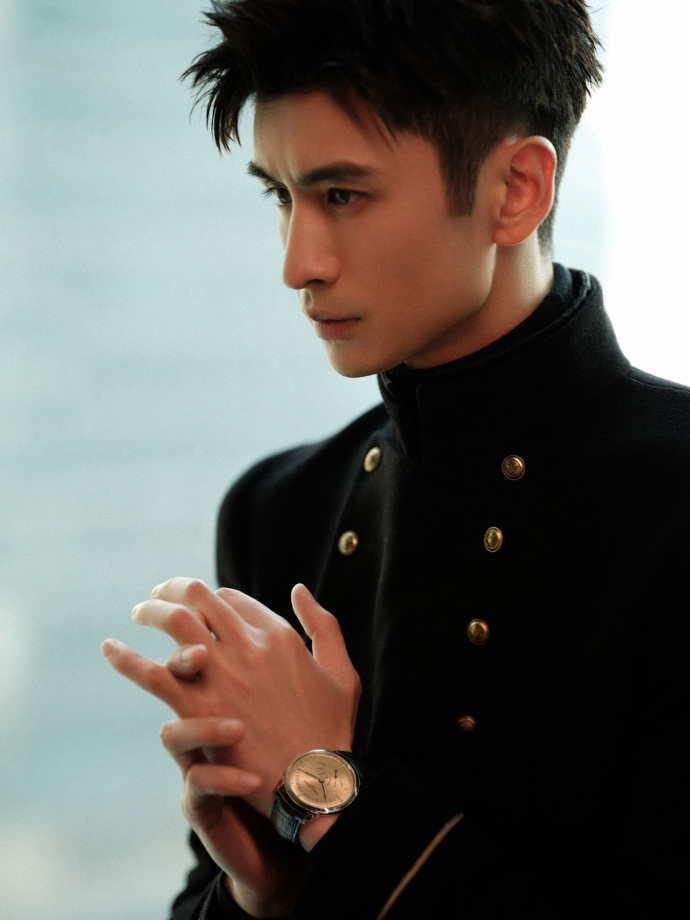 张云龙超话以作品诠释热爱,以微光聚力视界.