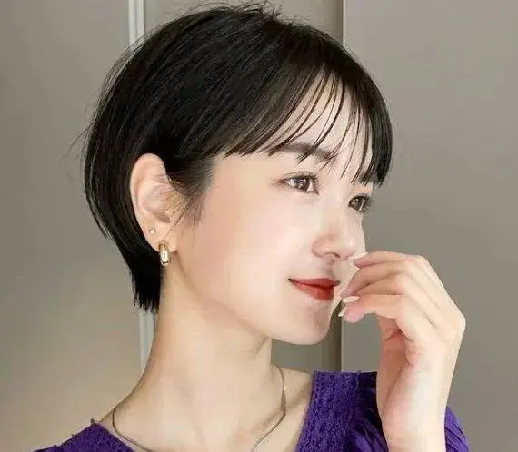 高人气的露耳短发发型,短发控们绝对不容错过