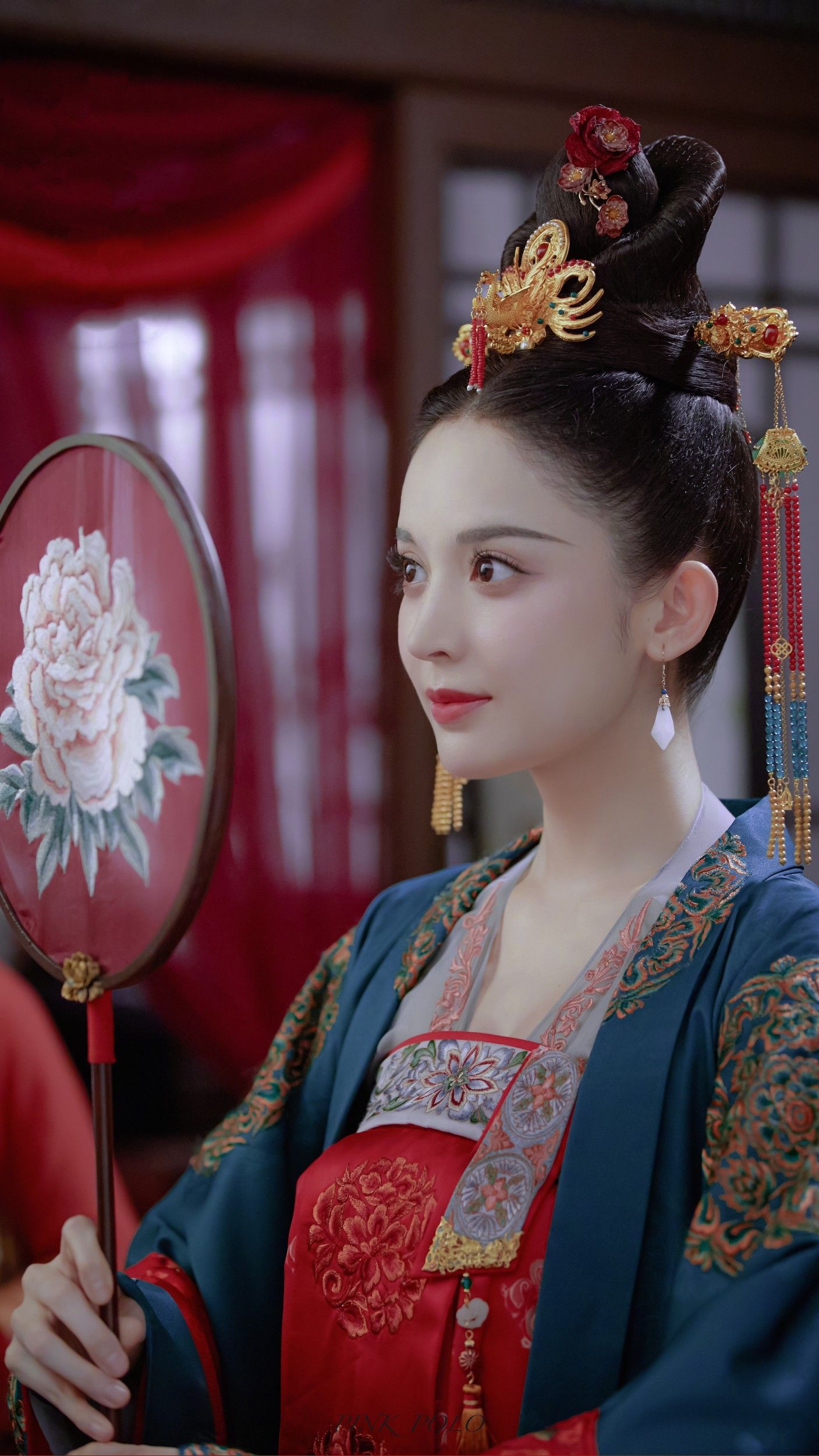 古力娜扎:绽放的维吾尔族之花