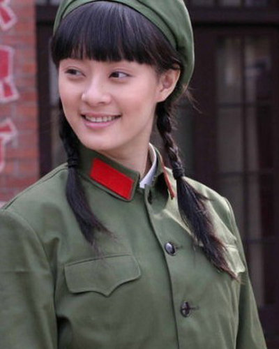 穿军装最美的星座女