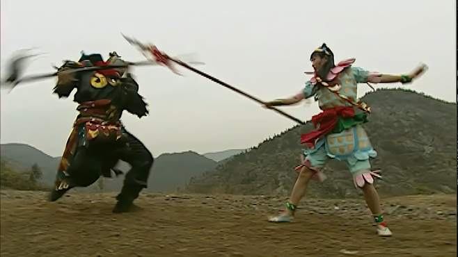 西游记续集:哪吒大战独角大王,两人打得你俩我往,精彩极了!