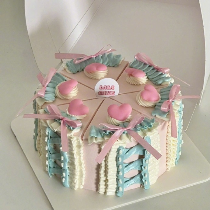 今年的生日蛋糕赶紧来预定一下吧