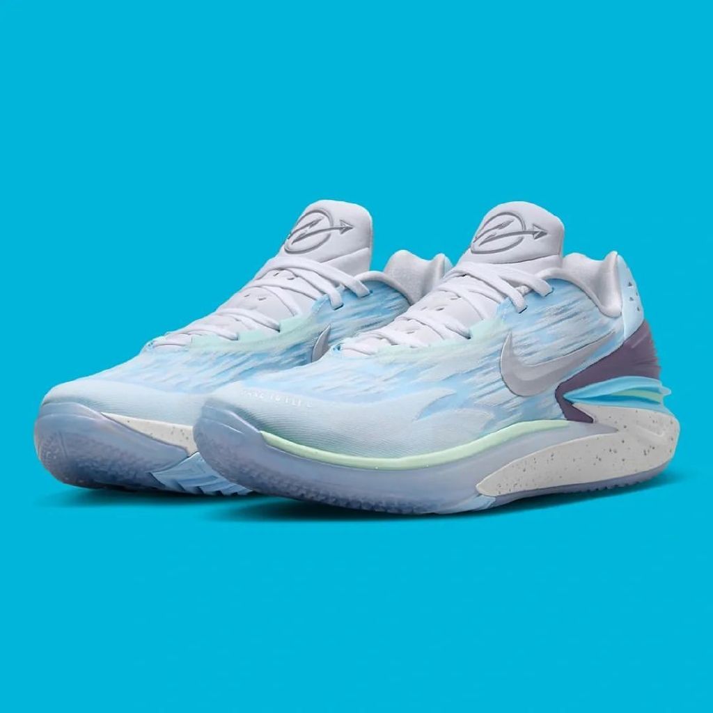 cut 2 的颜值不如一代,但看到这个配色后,狗哥还是沦陷了,配色能拯救