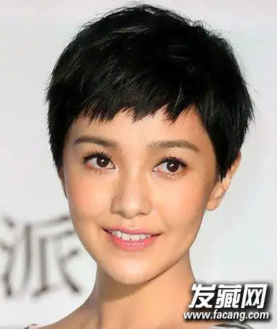 时尚发型 > 9张图告诉你 粗硬发质的女生适合什么发型(6) 导读:短发的