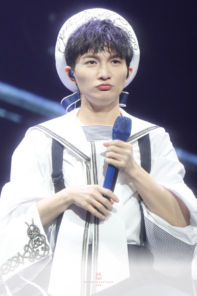 周深出道九周年快乐