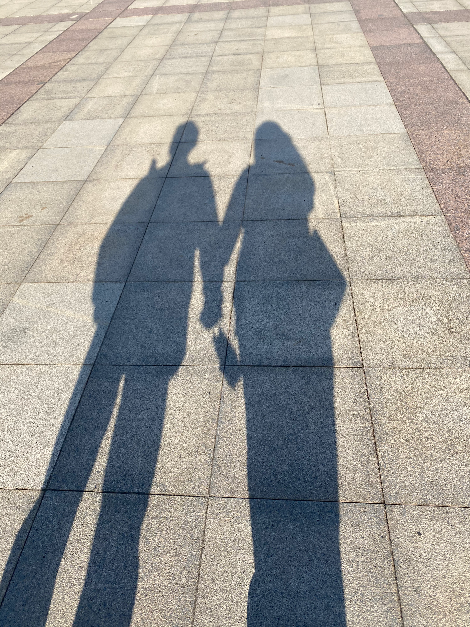 求情侣影子照片真实点