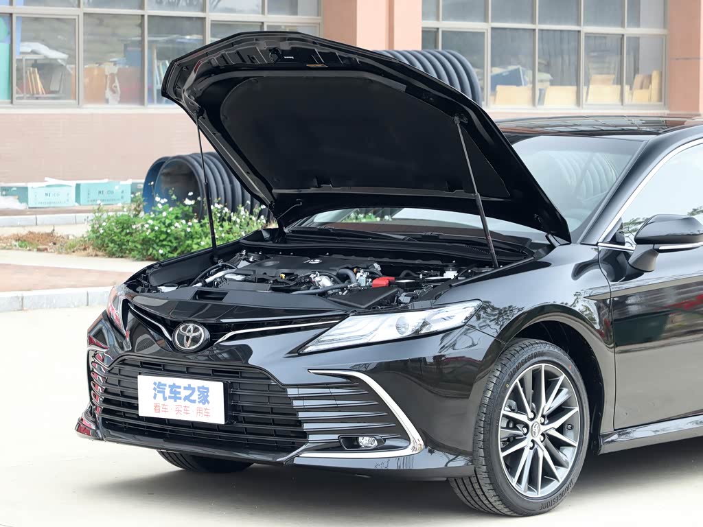 广汽丰田 凯美瑞 2021款 2.5g 豪华版