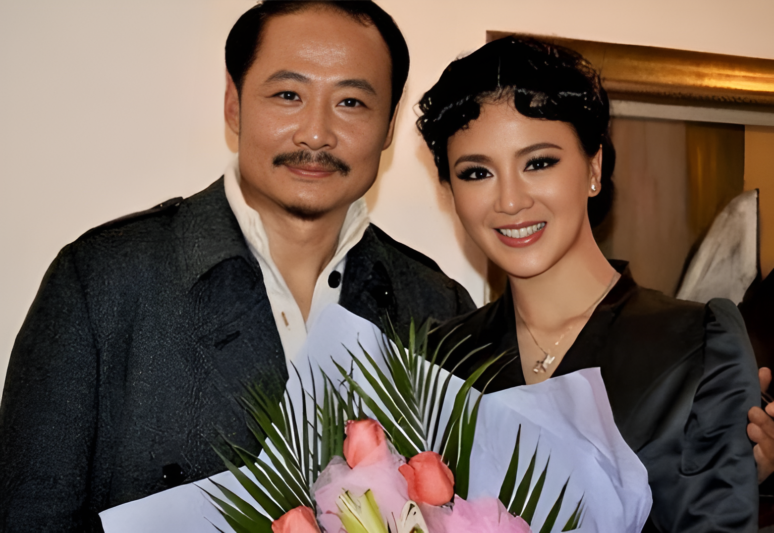 奚美娟和周野芒一年前离婚,现在周野芒又娶了王之夏!