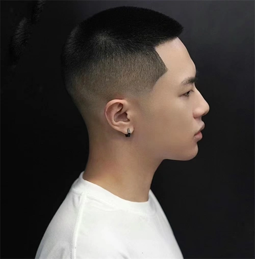 男士渐变寸头 美式寸头酷翻了_寸头发型 - 美发站