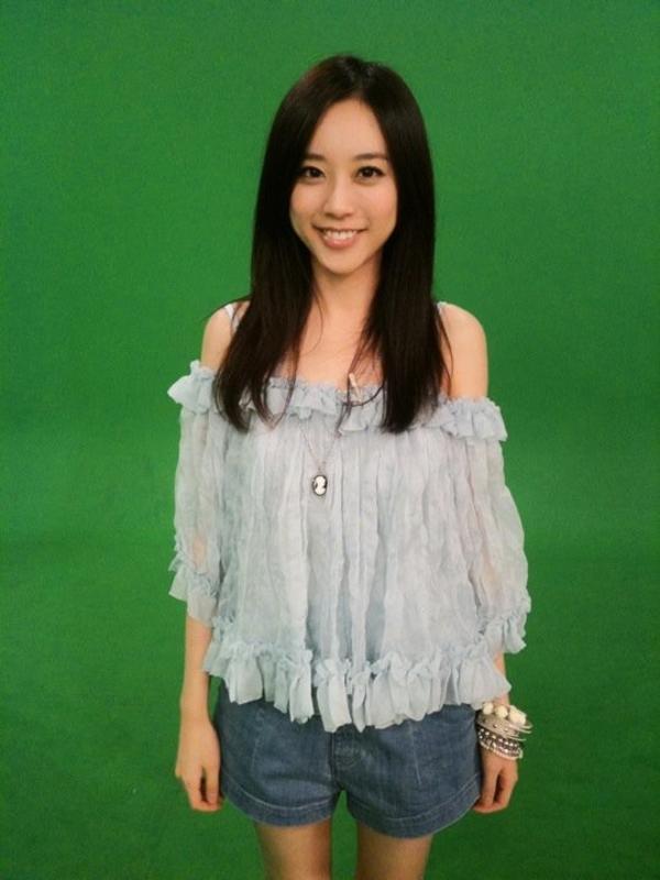 这套搭配包含可购买单品: 130         刘容嘉