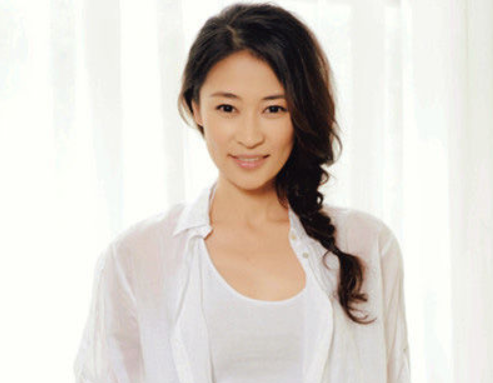 梁静与管虎的婚姻历经风雨,她以智慧和勇气证明了自己不仅是一位出色