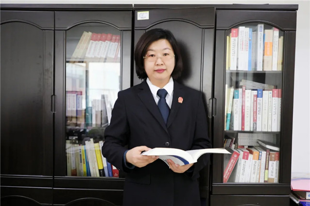 威海市中级人民法院民二庭书记员邹乔平凡岗位创造精彩人生
