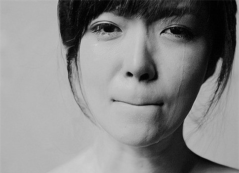 分手难受怎么缓解?快速走出痛苦的4个方法