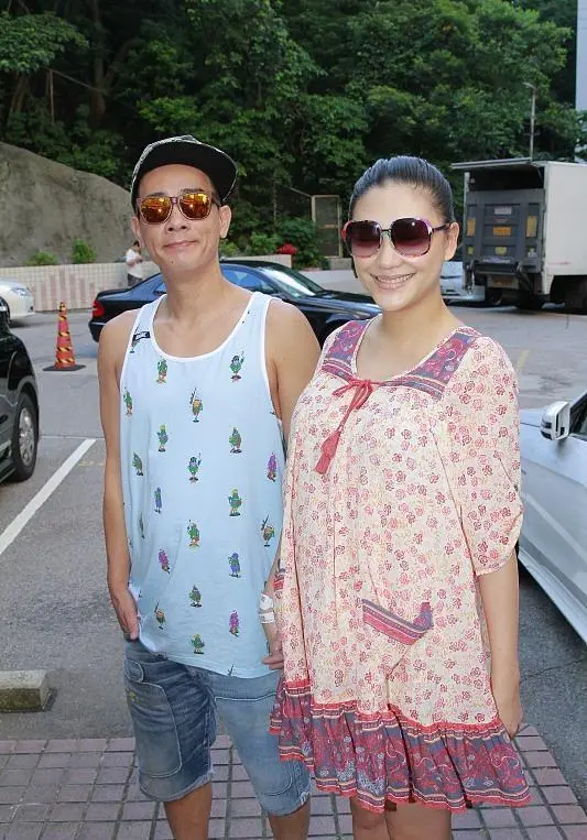 应采儿顺利诞下二胎!发文宣布一家四口,内部人爆料二胎性别_腾讯新闻