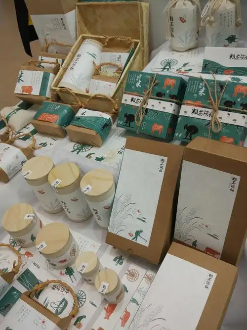 毕业设计—《粗茶淡饭》|平面|包装|咸鱼木有味 - 原创作品 - 站酷