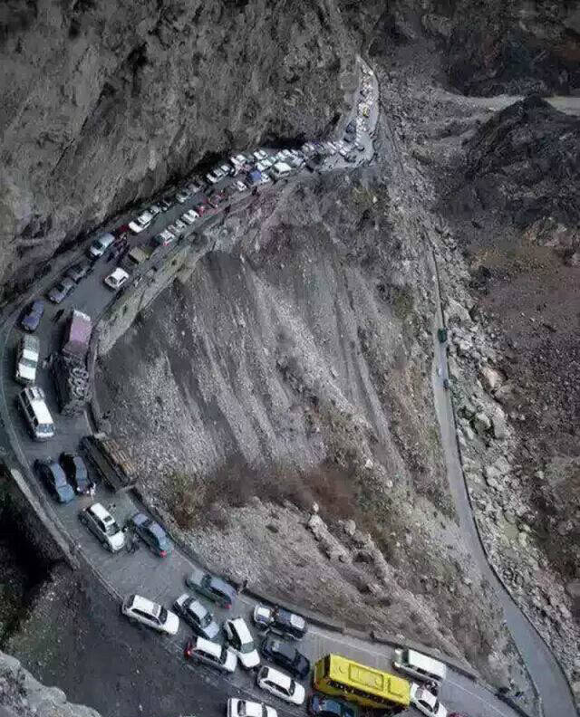 世界上最危险的六条公路,货车司机的禁区