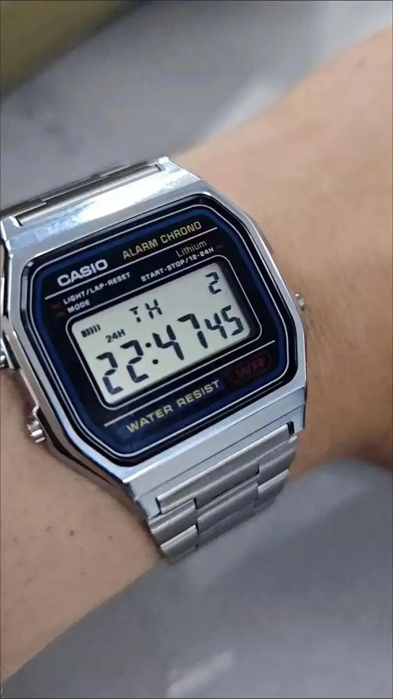 卡西欧.a158w 小方块电子表情侣表 复古小银方块手表 包 - 抖音