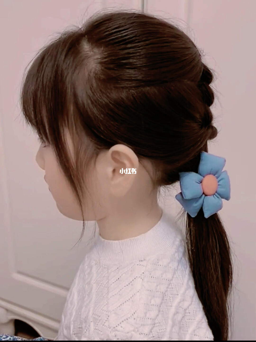 一款上学两分钟就可以扎的发型,简单好看,关键午睡也不用拆掉#儿童