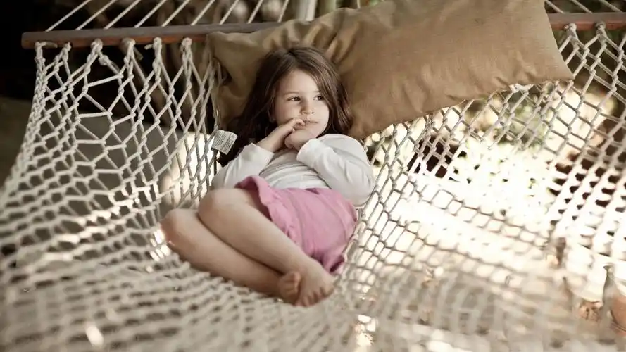 唯美风格小女孩壁纸精美壁纸高清壁纸宽屏壁纸经典壁纸唯美壁纸