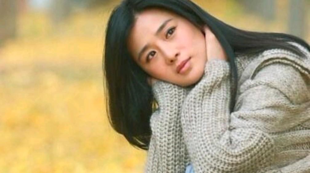 从医学生到国剧盛典优秀演员 周显欣是巩俐在电影《周渔的火车》中的