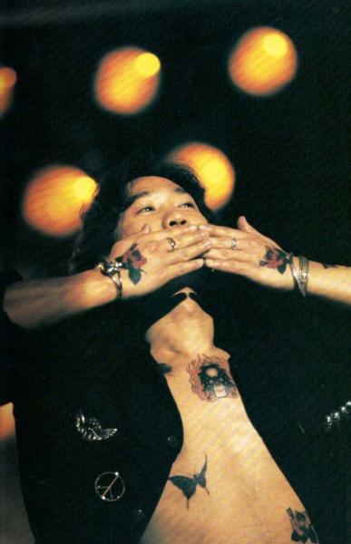 黄家驹蜡像将演唱会展出黄家强想为他做点事