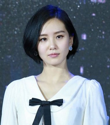 刘诗诗短发烫的什么卷 刘诗诗中短发型图片