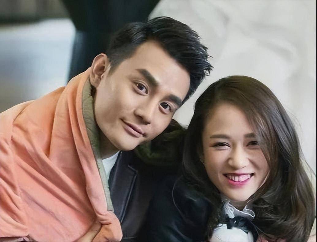 其他的要么结婚,要么身边已经有了男友陪伴,而王凯跟蒋欣之间早就澄清