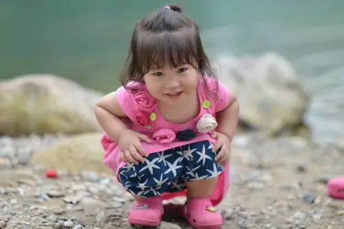 妞妞记事——童年记忆(12)野餐,戏水