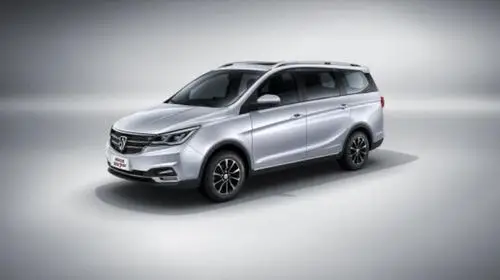 2019款宝骏730全"芯"上市,1.5t cvt再添七座家用车新选择