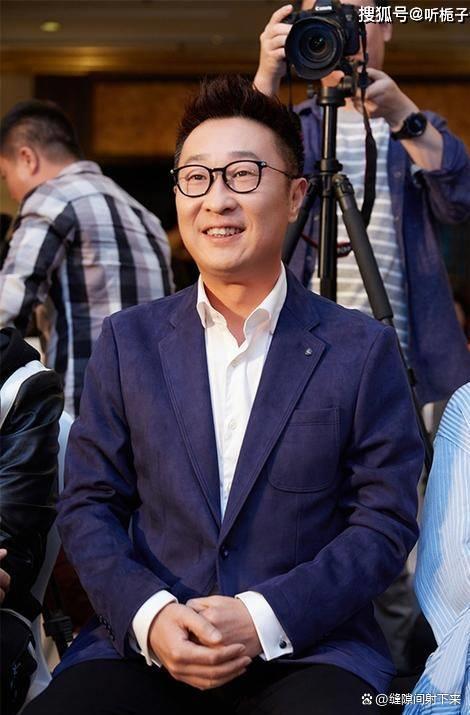 更引发了对于林大竣教育背景和他父母林永健和周冬齐的教育方式的关注