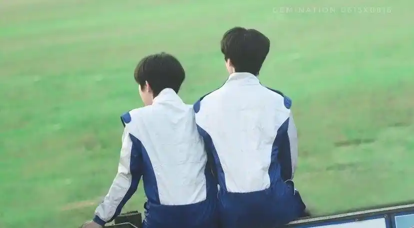 戏影复盘按时间线看严浩翔贺峻霖其实私下安全距离一直