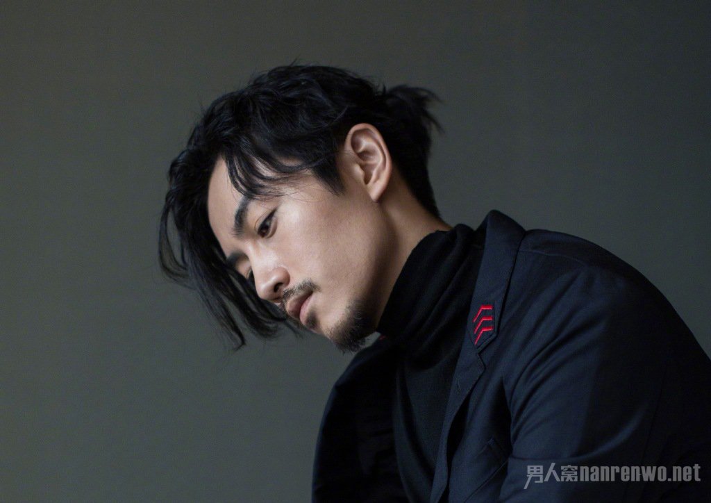 男明星扎丸子头,除了吴亦凡,陈晓酷上天,还有哪些人?