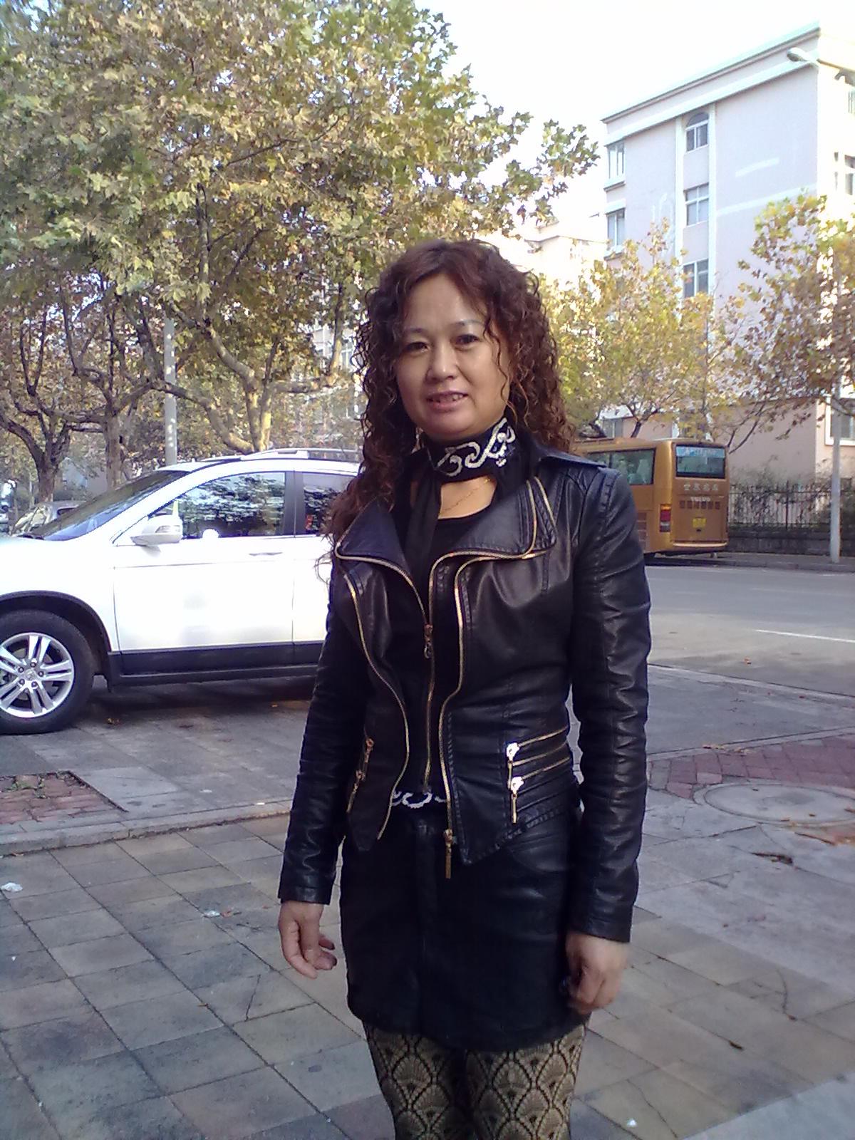 52岁离异女征婚照片(id:61718462)_山东青岛征婚交友_珍爱网