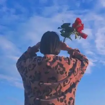 2020女生微信头像唯美清新有意境我爱你就像呼吸一样