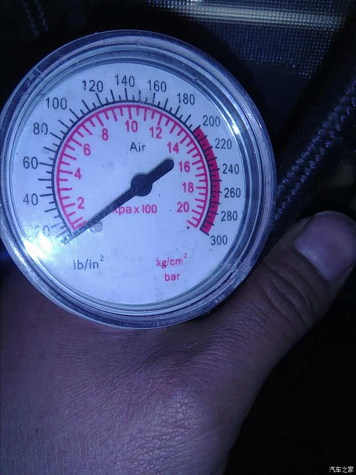 气压表怎么看