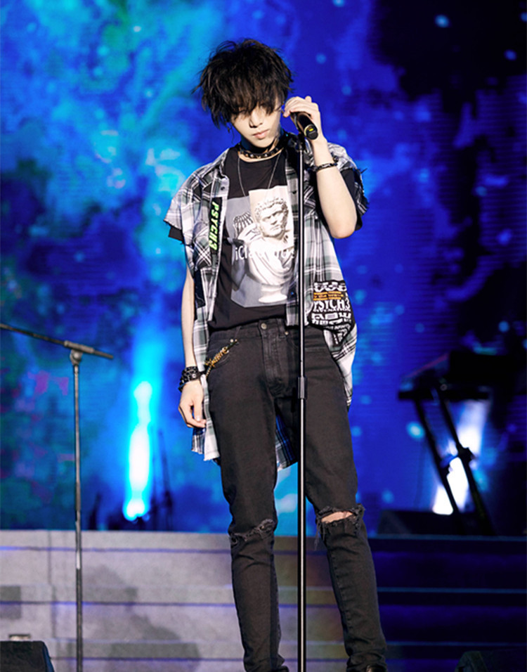 花花华晨宇演唱会同款衣服黑色人像印花夏季短袖t恤男女款打底衫