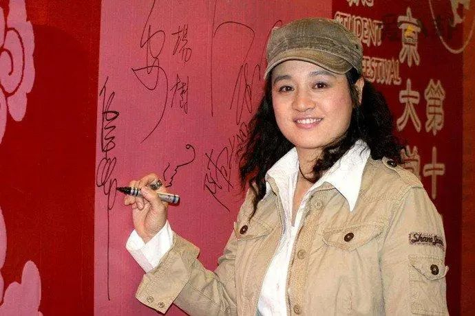 雪山飞狐33年程灵素美貌不减胡斐风采依旧只有她变化最大