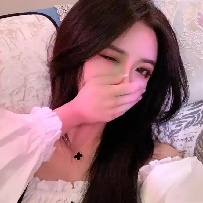 辣妹侧颜可甜可酷可温柔女生头像喜欢拿去