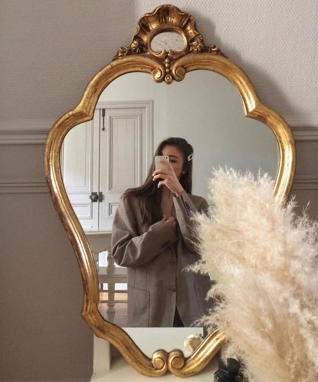 学会「对镜自拍」技巧,在家也可臭美!_镜子